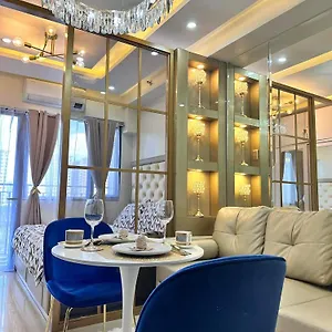 Aparthotel Deluxe Razelles 2 At Shore 2 Residences Tower 1, Pasay